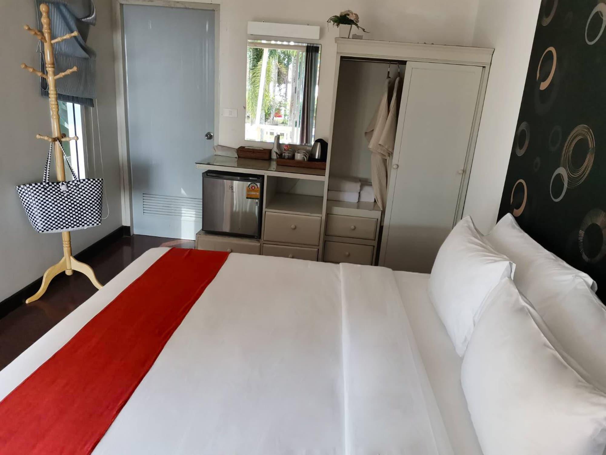 Villa Cha-Cha Krabi Beachfront Resort Ao Nam Mao Екстер'єр фото